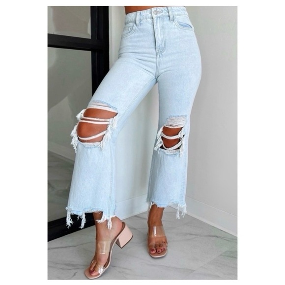 VERVET Ripped Crop Flare Jeans - Picture 6 of 12